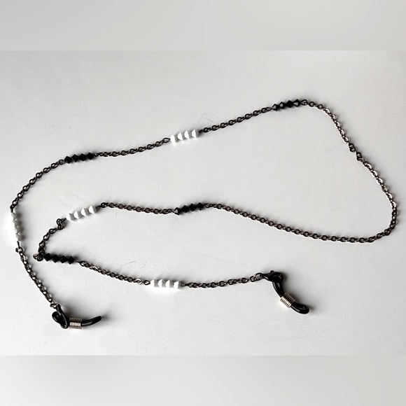 Handmade Eyewear Lanyard for Eyeglasses/Sunglasses/Reading Glasses - Picture 3 of 6